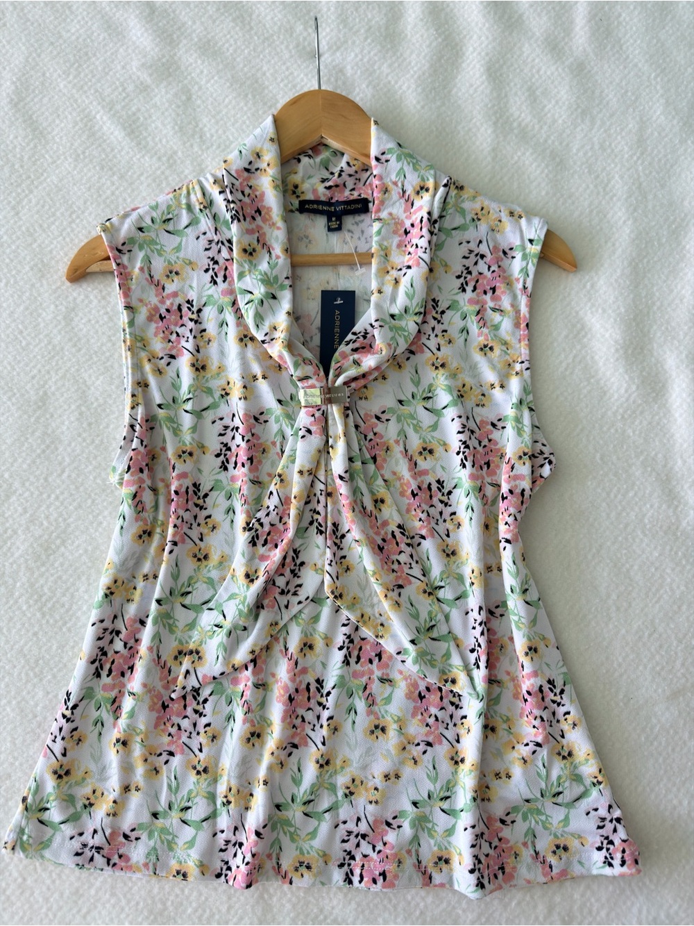 Adrienne Vittadini White Floral Tie-Neck Sleeveless Top
